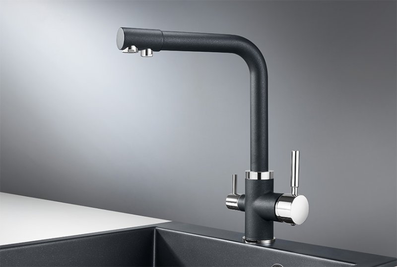 Кухонный смеситель GRANULA  GR-2015, ШВАРЦ (чёрный металлик)